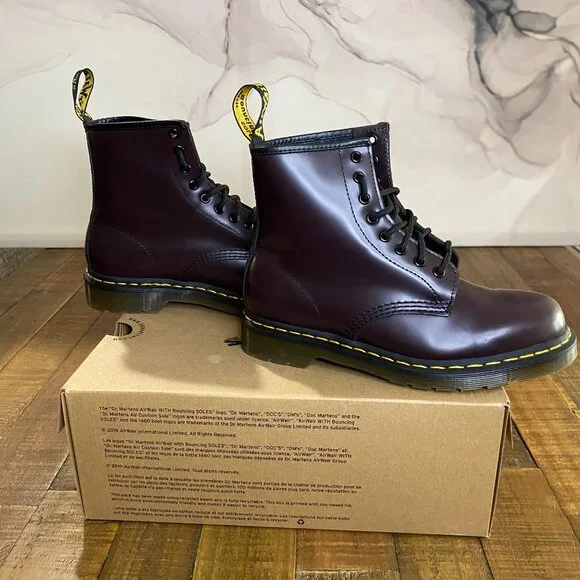 Marten's 1460 Smooth Leather Lace Up Boots Burgundy Size